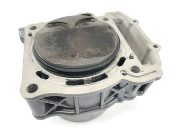 KTM 1190 RC8 [2008] - Sylinder med bakre stempel