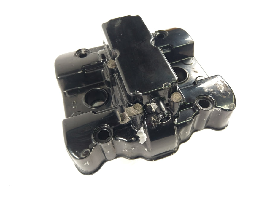 Honda VFR 750 F RC24 [1986] - Ventillokk
