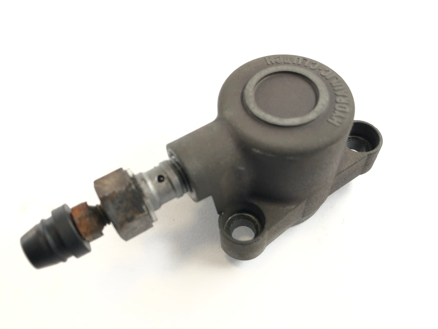 Ducati 900 SS [1993] - Clutch Cylinder