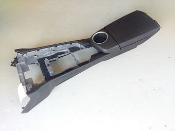 Porsche Panamera Turbo [2010] - Senterkonsoll foran svart skinn Armrest - 0