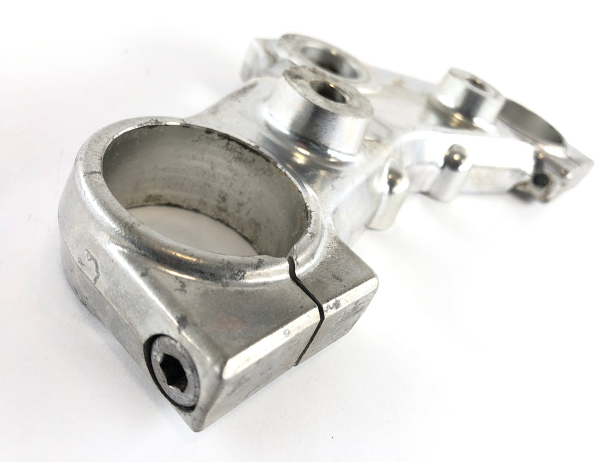 Yamaha V -max 1200 2en [1997] - Fork Bridge over