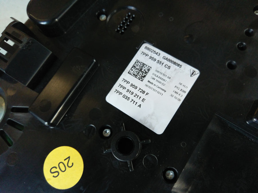 Porsche Panamera Turbo [2010] - Switch Roofing Sky Light Garage Scoring Opener