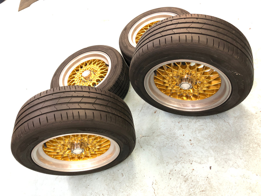 BMW M 535i E28 [1986] - Rad Set BBS 7J16 og 8J16 Hartge