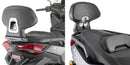 Yamaha X-Max 300 Tech Max [GIVI] - Passasjerryggen tillater ikke å feste bæreren og kofferten