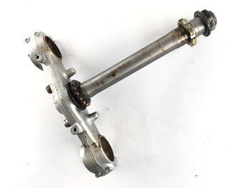 Honda NX 650 Dominator RD02 [1992] - Fork Bridge nedenfor - 0