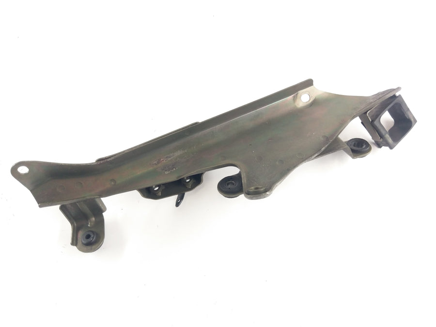Suzuki inntrenger 1500 VL [2000] - Aggregate Holder