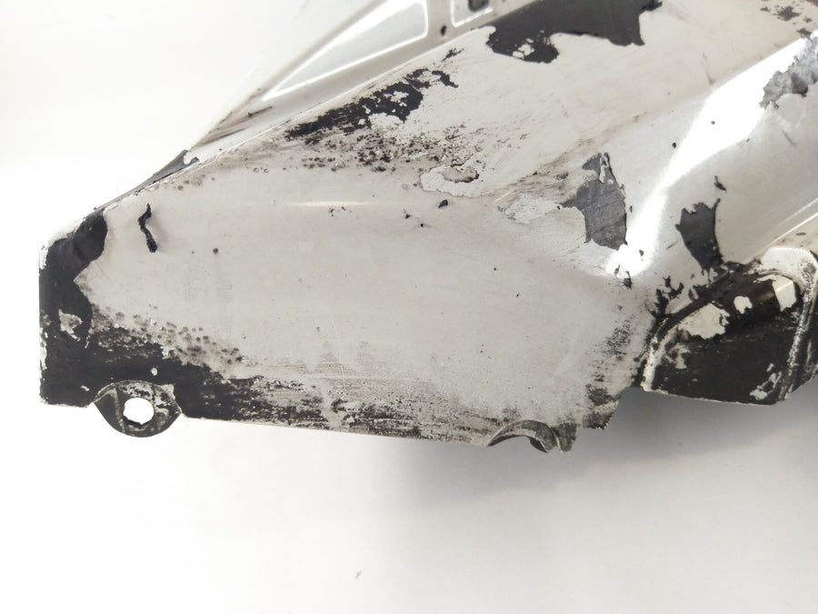 Yamaha YZF 125 RE06 [2011] - kledning nedre del til høyre og venstre sprayfolie