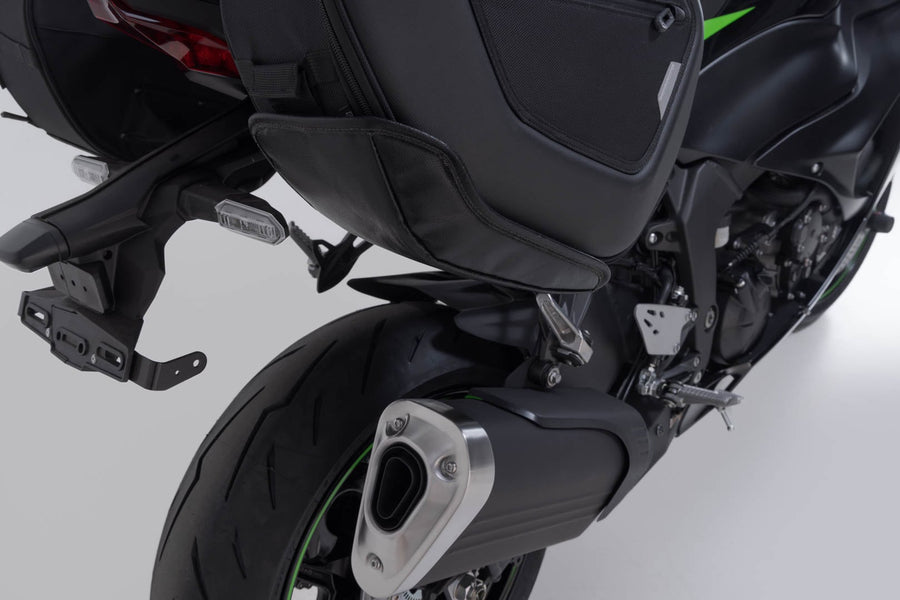 Kawasaki ZX-4 RR 400 [2023-2026] - PRO BLAZE H Satteltaschen-Set – Bild 7