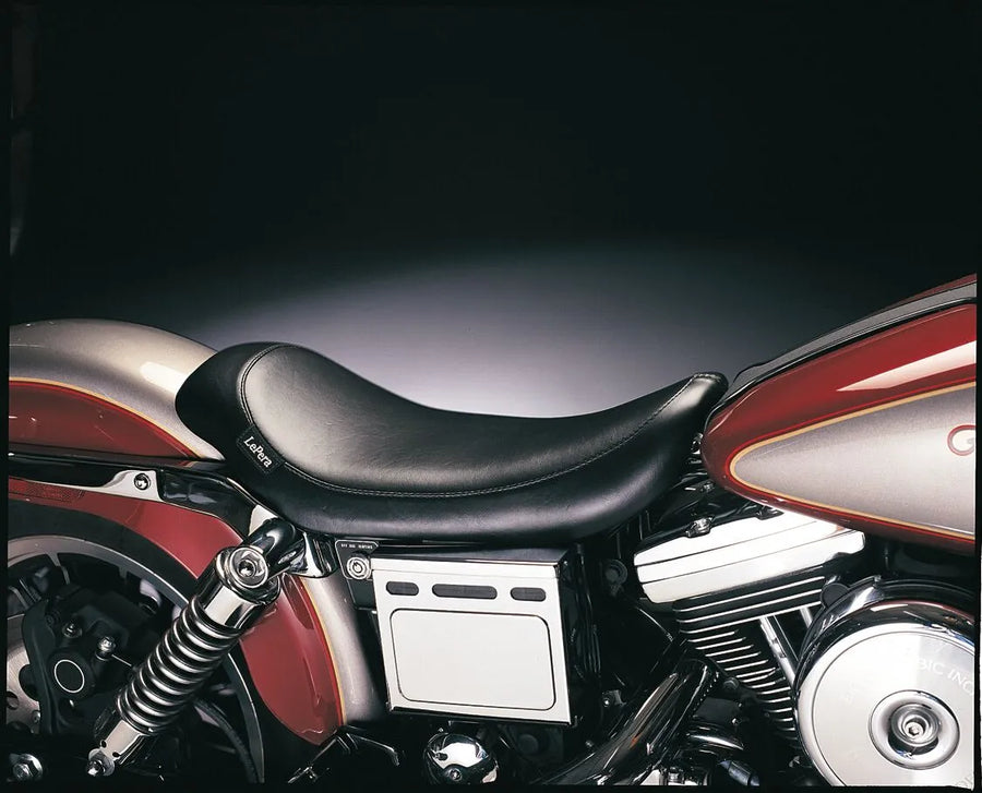 Harley Davidson Dyna [LE PERA] – Silhouette Solo Sete