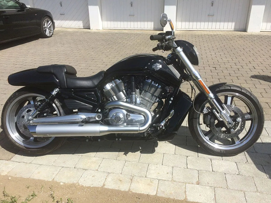 Harley Davidson V-Rod [CULT WERK] – Frontlyskledning