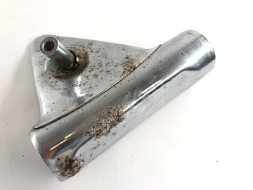 Suzuki T 500 [GT 500] - Lampeholder frontlys innspillingsbrakett til høyre