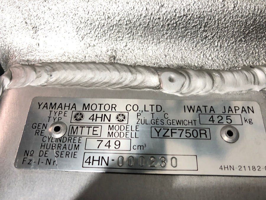 Yamaha YZF 750 R 4hn [1995] - Ramme med papirer