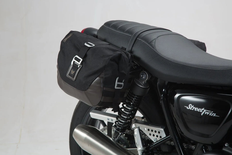 Triumph Street Twin 900 [SW-MOTECH] – Legend sidebag system LC fra siden