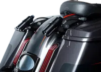 Harley-Davidson FLHXSE 1977 Street Glide CVO 121 [2024-2025] - REVO ARC Billet Remote Reservoir Außenhalterungen – Bild 8