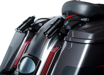 Harley-Davidson FLTRXSTSE 1977 Road Glide ST CVO 121 [2025] - REVO ARC Billet Remote Reservoir Außenhalterungen – Bild 2