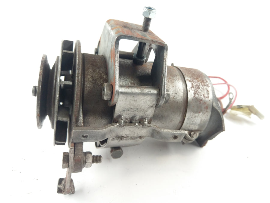 Moto Guzzi V7 Special [1970] - Generator med mangelfull innspilling