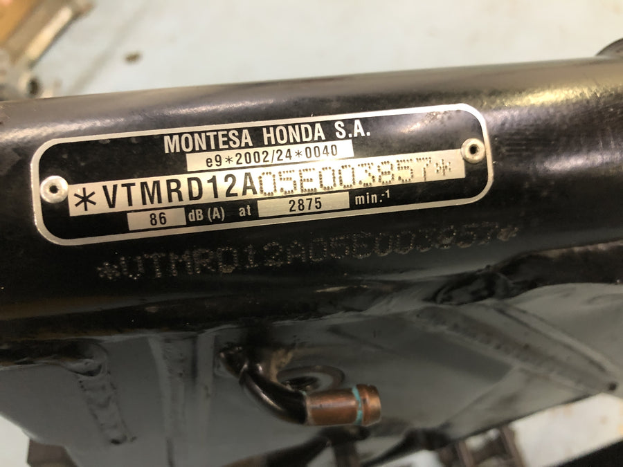 Honda FMX 650 RD12 [2006] - Ramme med papirer