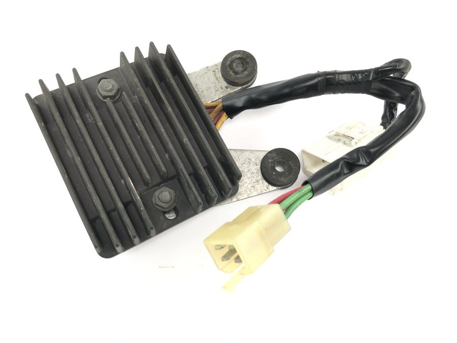 Honda CBR 600 RR PC37 [2004] - Spenningsregulator likeretterregulator
