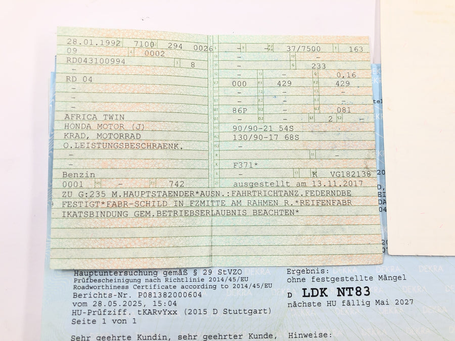 Honda XRV 750 Africa Twin RD04 [1992] - Hovedramme med kjøretøydokumenter