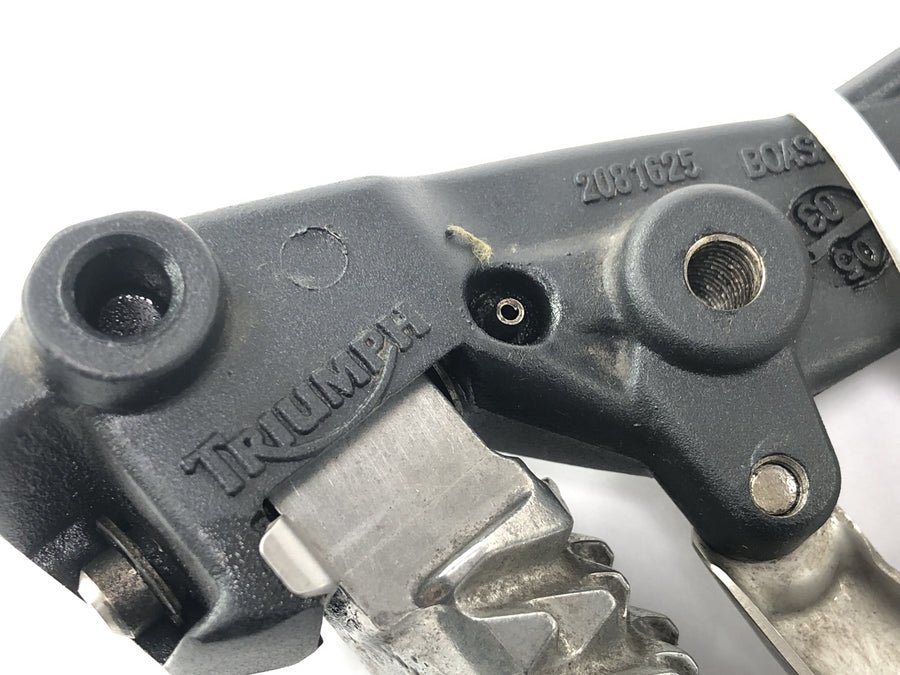 Triumph Sprint ST 1050 [2005] - Pediatrisk fotstøtte rett med en innehaver fotstøtte passasjer