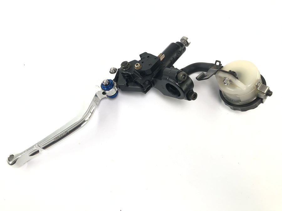 Triumph Sprint St 1050 [2005] - Handbremsepumpe og clutch montering med V Trec -spak og abe
