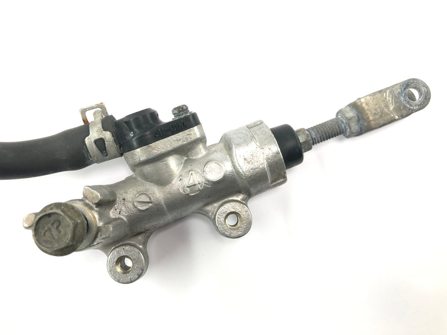 Suzuki GSX R 1000 WVBZ K3 [2003] - Bremsesylinder for bakre bremsepumpe