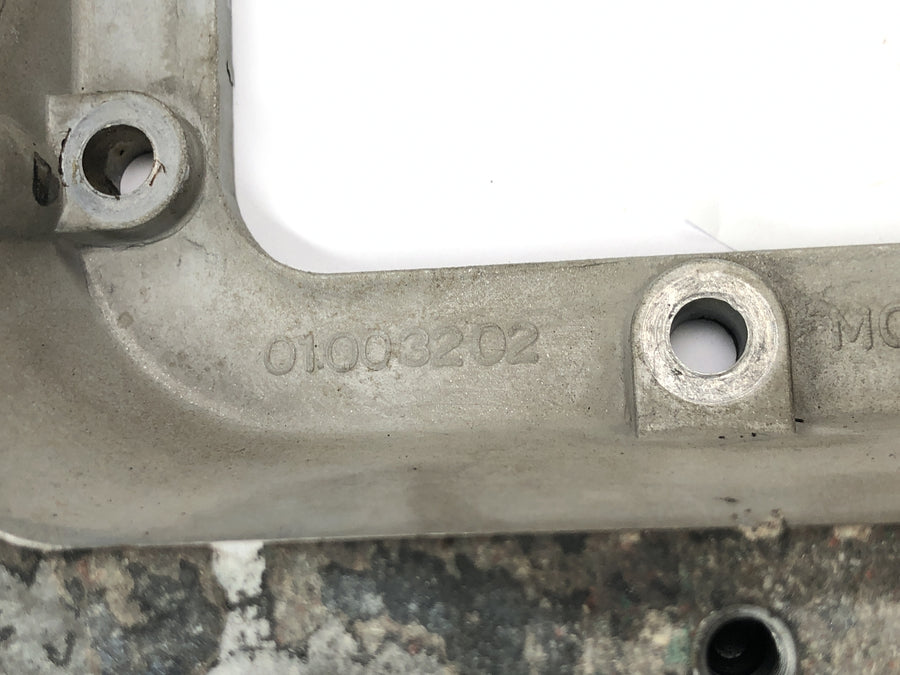 Moto Guzzi V11 Sport [1999] - Oljepanne spacer ramme oljepan spacer adapter plate