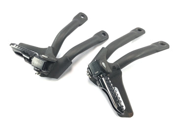 Yamaha MT 03 RM02 [2007] - Fotstøttesystem passasjer fotstøtteholder bakre par