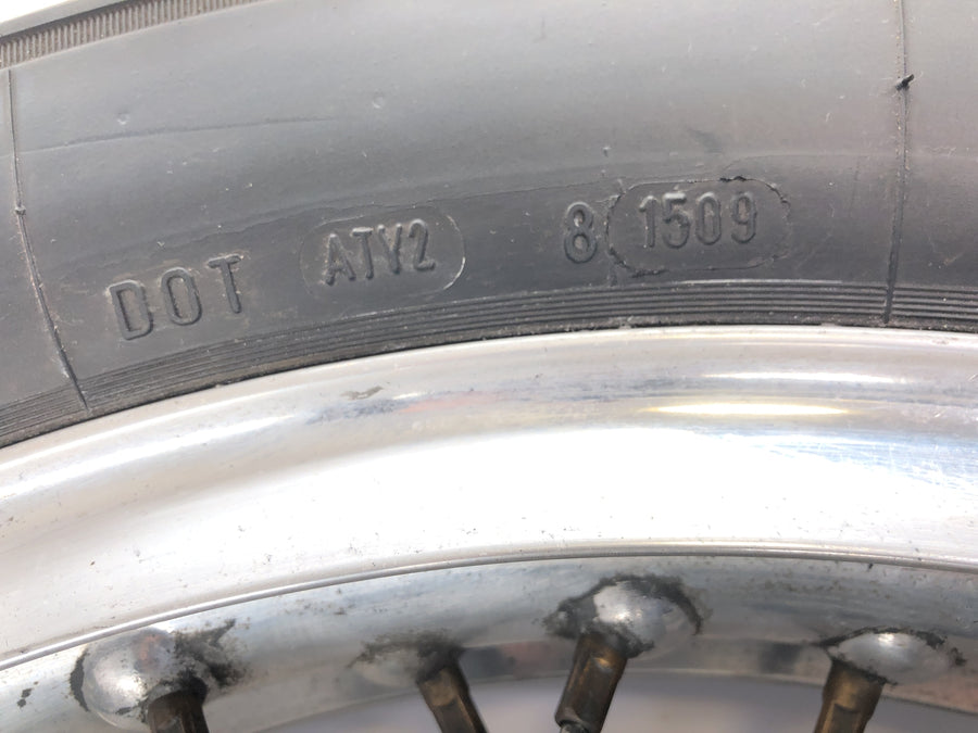 Moto Guzzi V7 Special [1971] - forhjulsfelg eikerhjul Borrani 18 x 3"