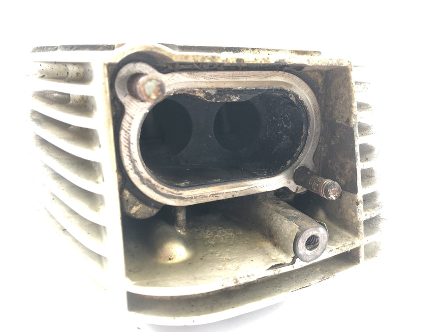BMW R 1150 GS R21 [2002] - sylinderhodet ventilhode høyre