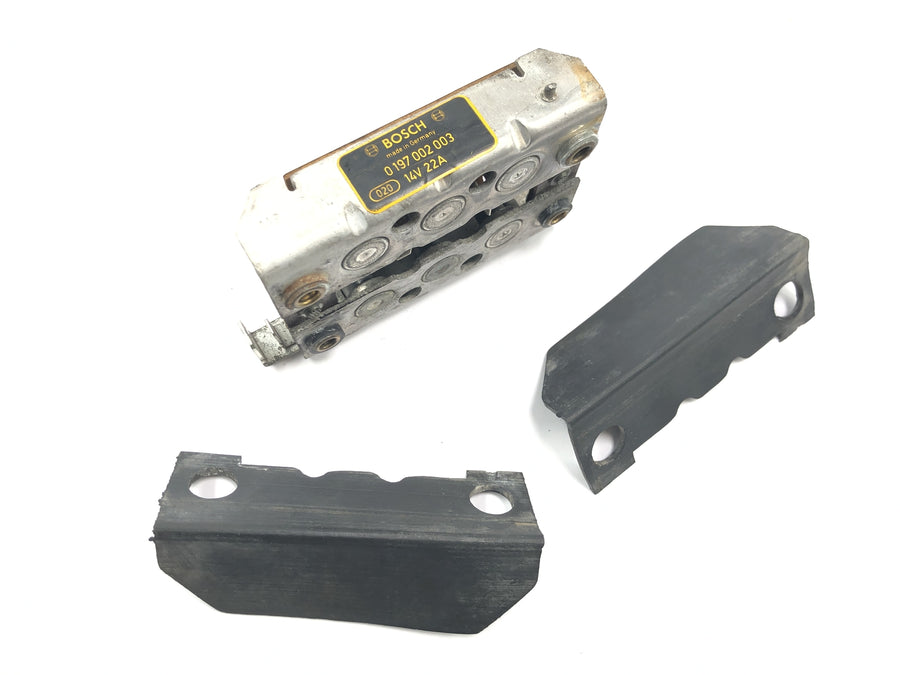 MOTO GUZZI CALIFORNIA 2 1000 VT [1982] - Regulator likeretter dynamo regulator diode plate
