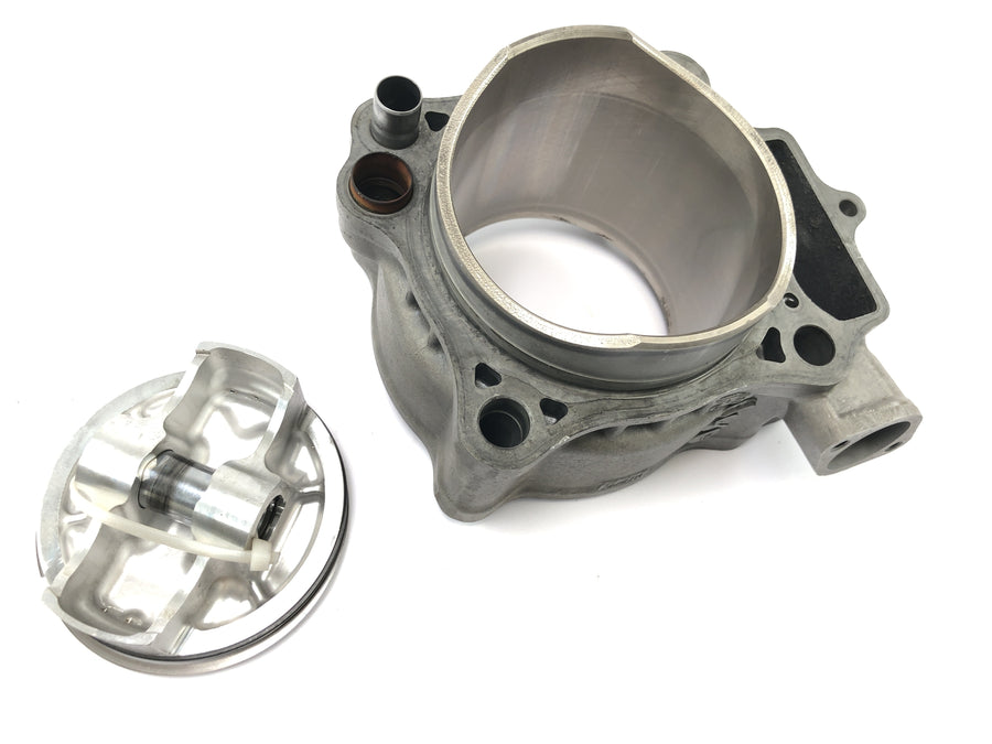 Honda CRF 450 R [2007] - sylinder med stempel