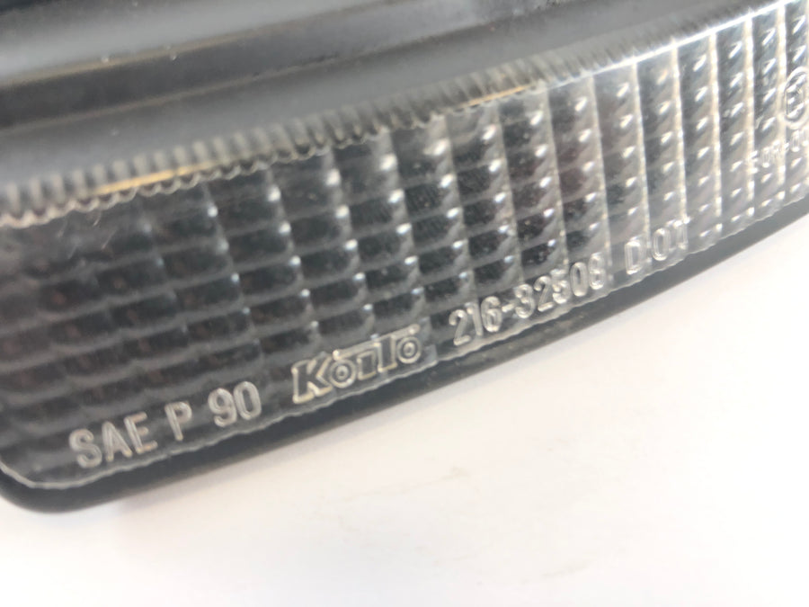 Suzuki GSX -R 1100 W GU75 C [1993] - Parking Light