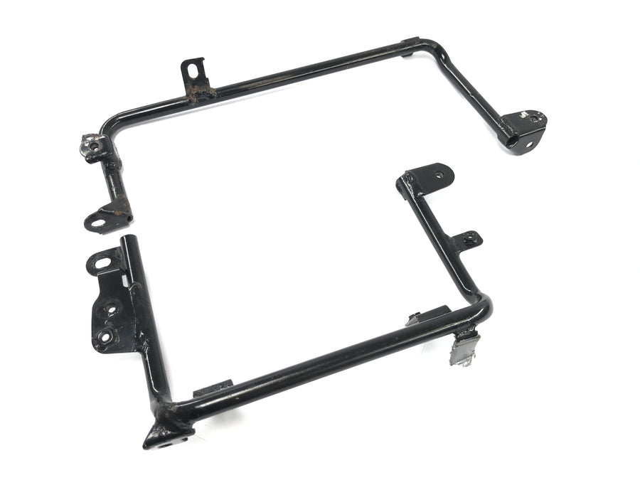 Yamaha DT 125 R DE03 [2000] - Radiatorbrakett radiatorramme