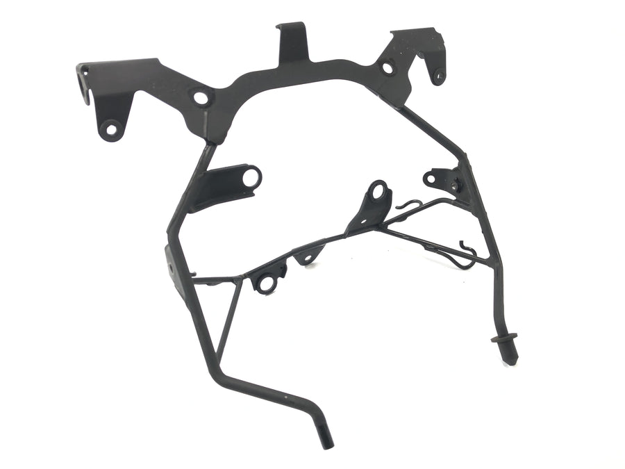 Suzuki VZ 1500 WVCU [2011] - Frontlyktholder lampeholder brakett foran