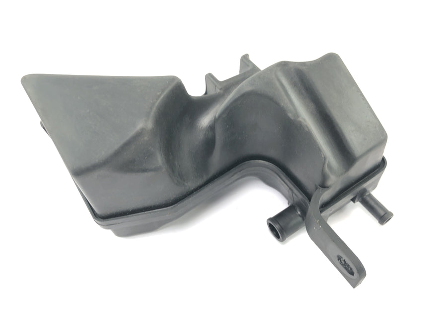 Honda ST 1100 SC26 Pan European [1990] - Tankventilasjonsventilasjonsbeholder