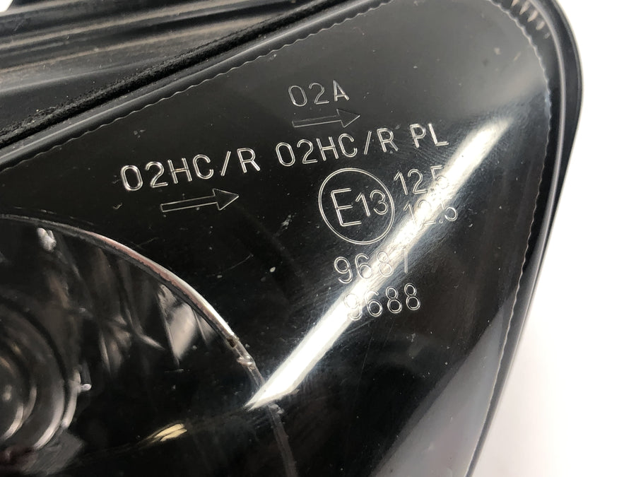 Yamaha YZF R1 RN04 [2001] - Frontlykt foran