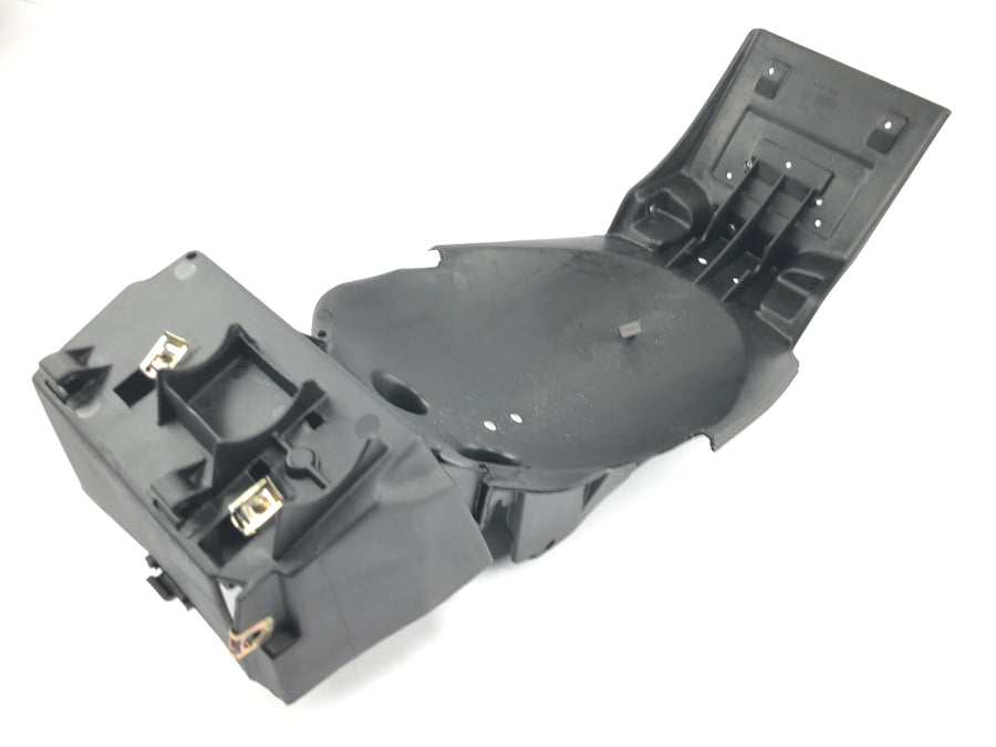 TRIUMPH DAYTONA 955I T595 [1998] - Nummerplateholder for innerskjerm bak sprutbeskyttelse