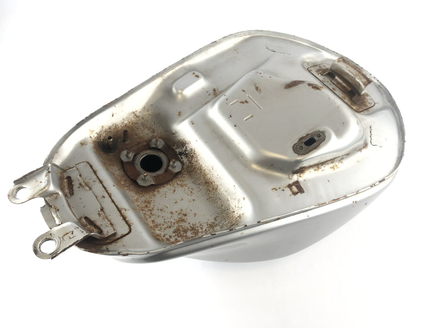 Suzuki GSF 1200 S Bandit WVA9 [2003] - Tank bensin tank med bump