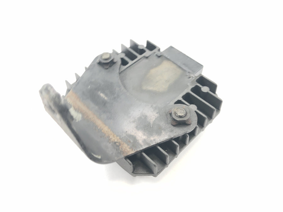 Yamaha XVS 650 4VR [1997] - Spenningsregulator regulator likeretter ladekontroller