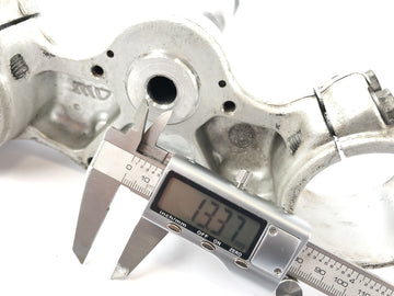 KTM LC4 640 EGS [2004] - Fork Bridge nedenfor - 0
