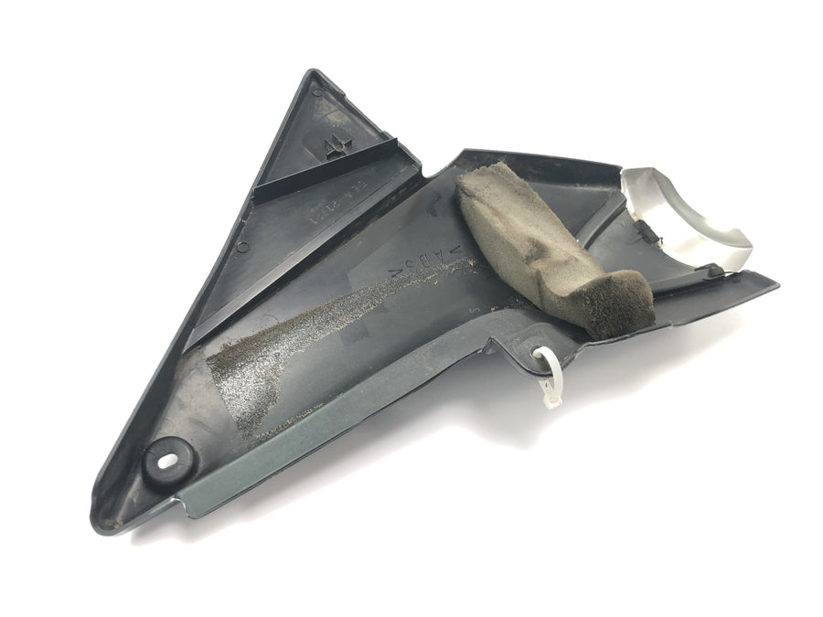 Yamaha XJR 1300 RP02 [1999] - Sidepanel luftfilterboksdeksel høyre