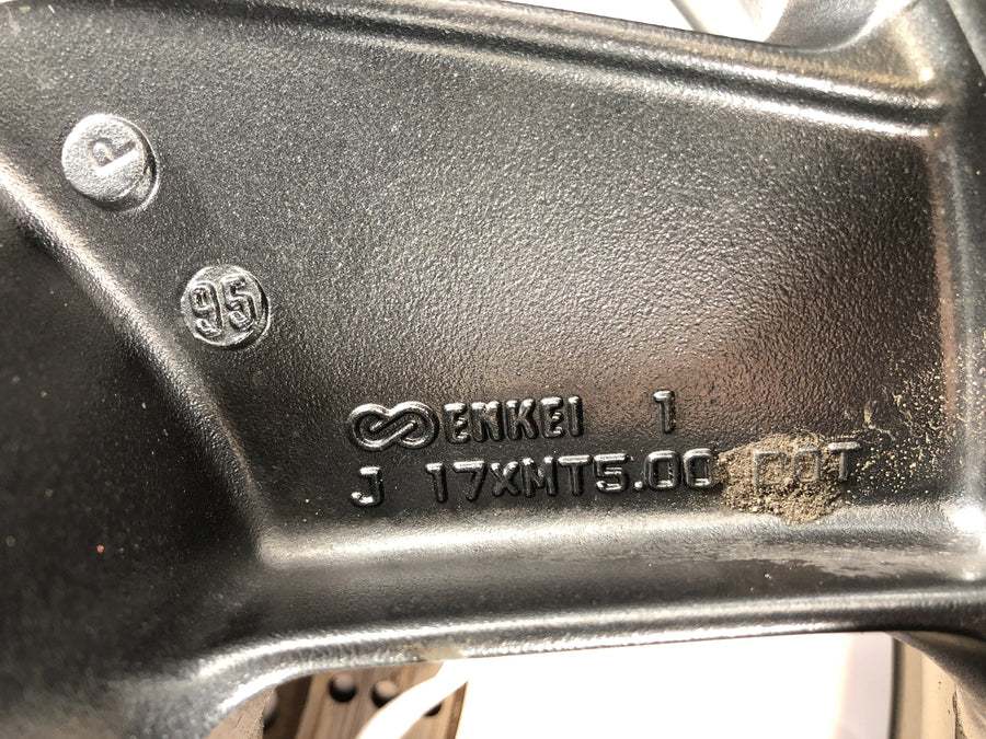 Kawasaki GPZ 1100 ZXT10E [1997] - Bakhjulskant bak