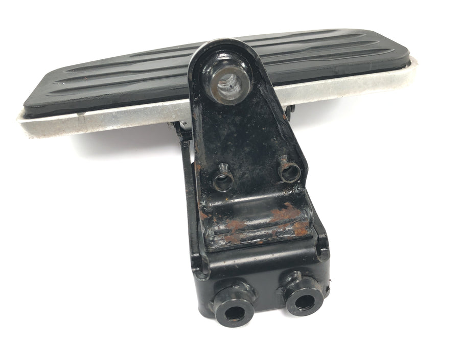 Yamaha XV 1600 Wild Star VP08 [2002] - Footboard driver fotplate fotstøtte foran venstre
