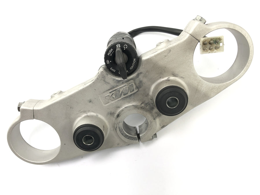 KTM 690 SM Prestige [2007] - Fork Bridge øverst med tenningslås Ignition Lock Cover