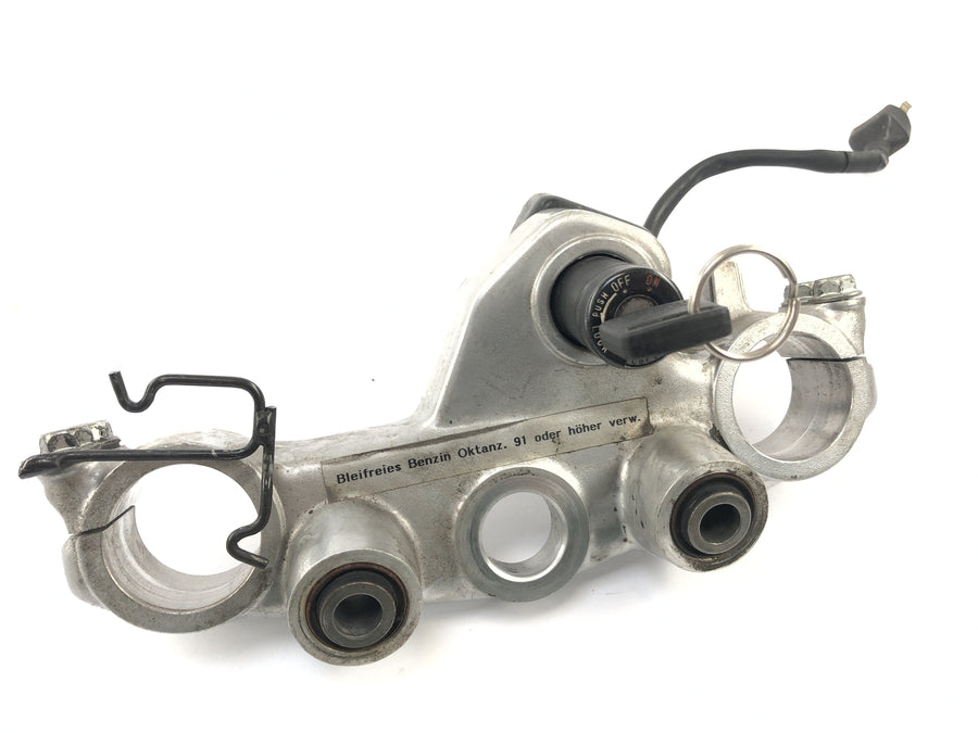 Honda NX 650 RD02 [1989] - Låsesmed Ignition Lock Tank Lock Helmschloss Gabelbrücke ovenfor