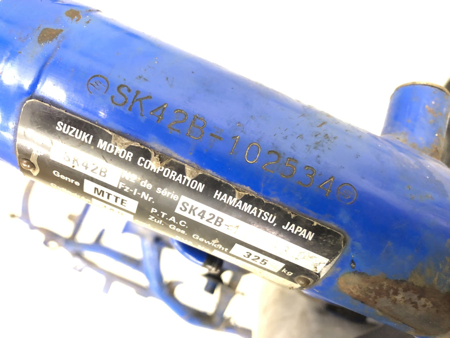 Suzuki DR 350 SK42B [1991] - Ramme med papirer
