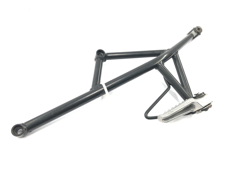 Kawasaki Versys KLE 650 A [2006] - Fotstøtteholder, passasjerfotstøtte, passasjerrammeholder, bak høyre