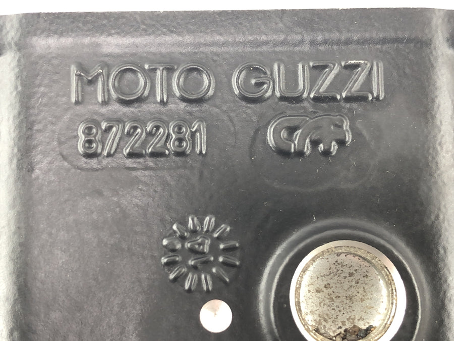 Moto Guzzi Stelvio 1200 8V [2016] - sylinderhode ventilhode venstre