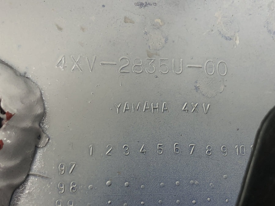 Yamaha YZF R1 RN04 [2001] - Kledning til øvre venstre sidepanel